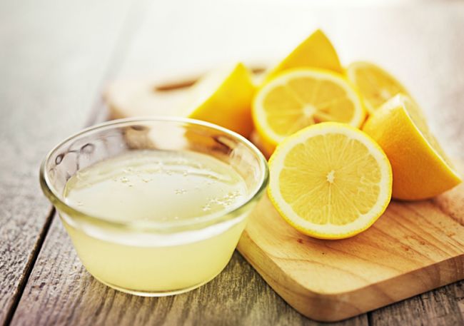 Lemon juice is the classic way to lighten hair naturally. This remedy is much softer than hydrogen peroxide and other bleaches