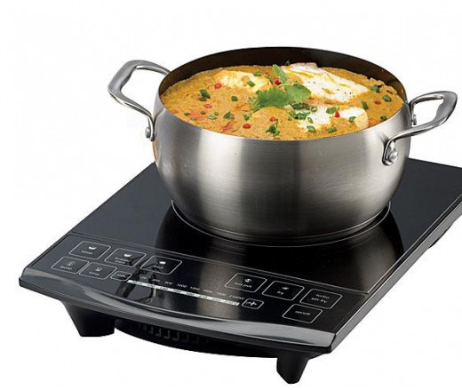 The fast and efficient heating of induction cookers makes them ideal for stir frying, braising, stews and single pot curries. Modern units have power control, timers and heating function settings