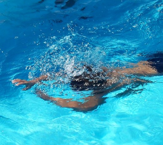 Is Swimming Straight after a meal dangerous?